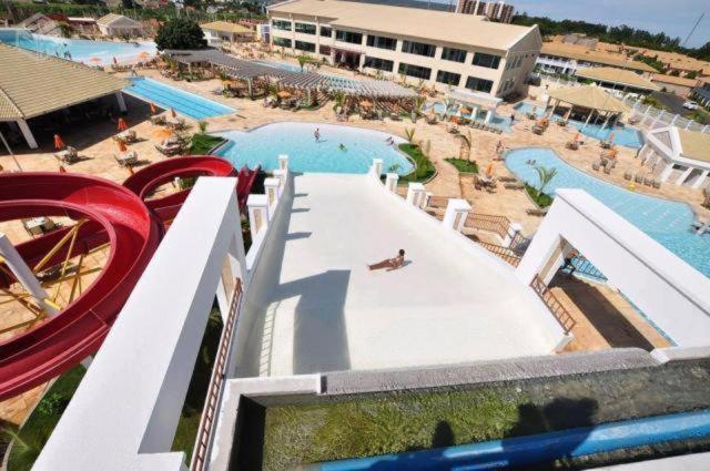 Lacqua Diroma Apartamento Completo Com Fogao, Geladeira, Micro-Ondas, Piscina 24H, Acomoda Ate 5 Pessoas Caldas Novas Ngoại thất bức ảnh